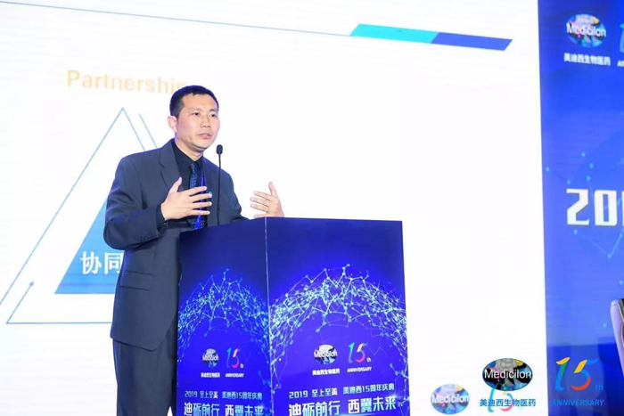 九游会老哥俱乐部化学部和生物部副总裁任峰