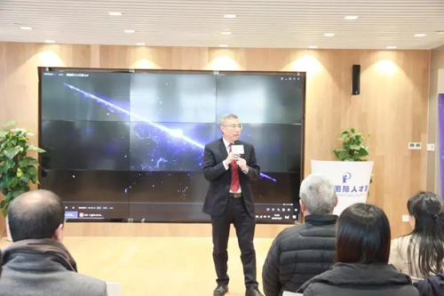 九游会老哥俱乐部首创人&CEO 陈春麟博士