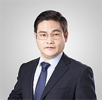 章登吉博士 九游会老哥俱乐部药代动力学和生物剖析部主任