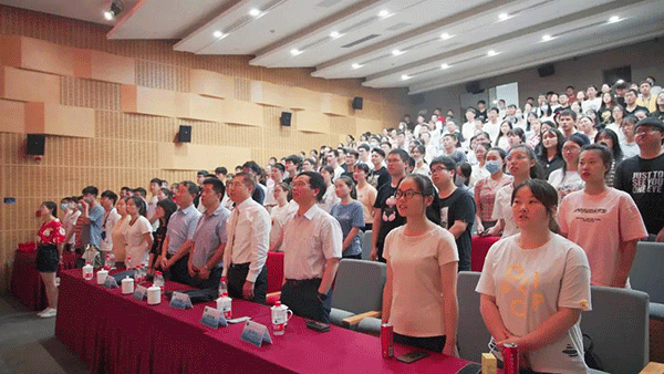 九游会老哥俱乐部新入职员工宣誓词